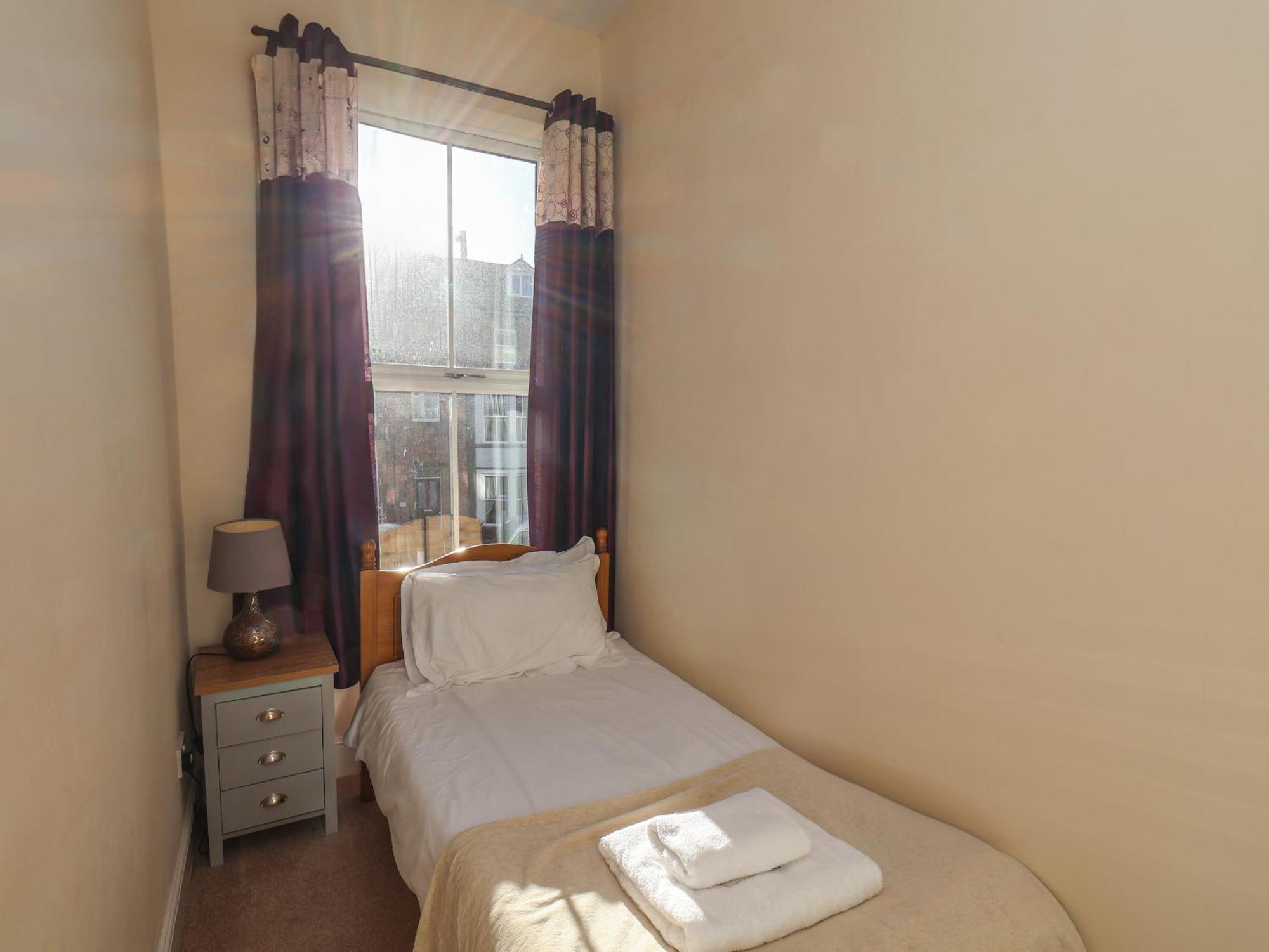 4 Normanby Terrace Villa Whitby Exterior photo