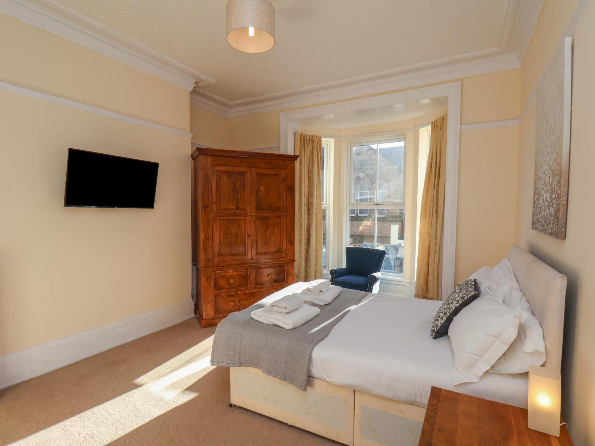 4 Normanby Terrace Villa Whitby Exterior photo